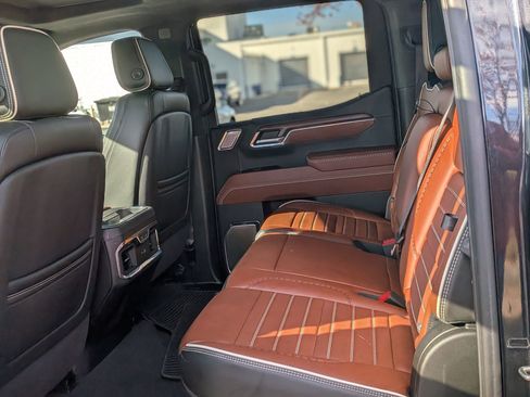 Certified 2024 GMC Sierra 1500 Denali Ultimate image 34