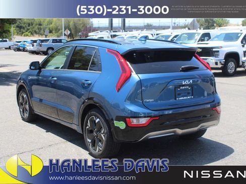 Used 2023 Kia Niro Wind FWD image 9