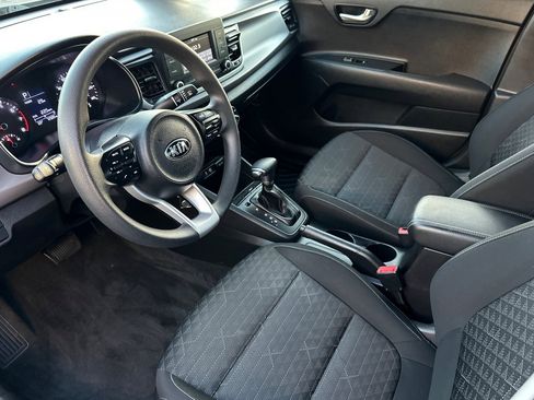 Used 2018 Kia Rio S image 10