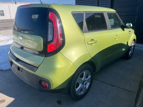 Used 2019 Kia Soul image 7