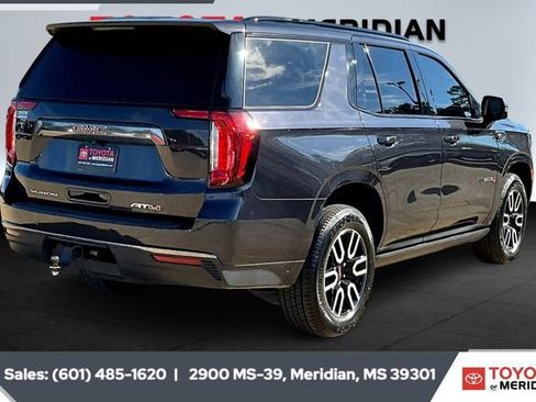 Used 2023 GMC Yukon AT4 w/ AT4 Premium Package image 10