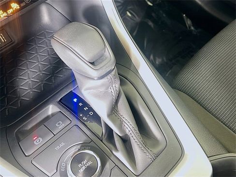 Used 2025 Toyota RAV4 LE image 23