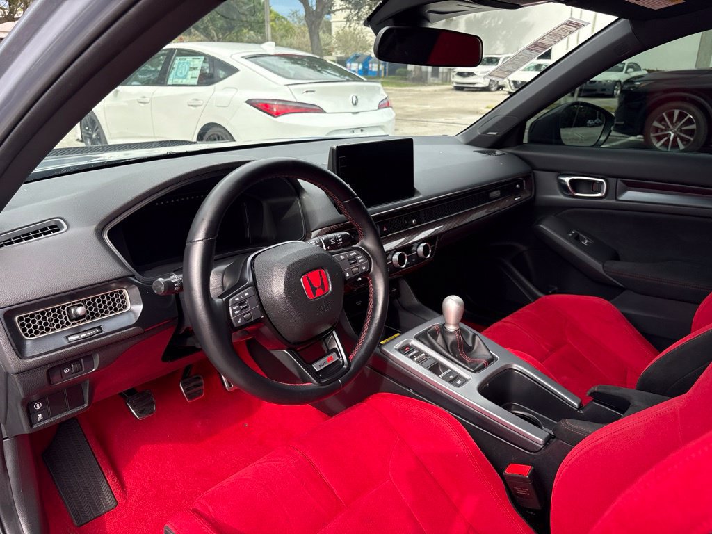 Used 2025 Honda Civic Type R image 16