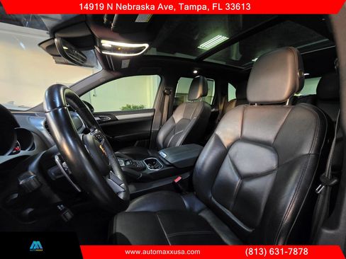 Used 2016 Porsche Cayenne S image 17