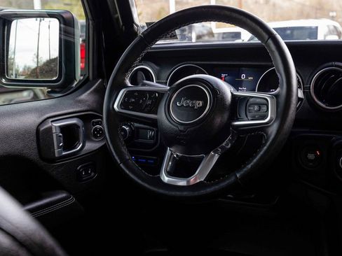 Used 2023 Jeep Wrangler Unlimited Sahara w/ Cold Weather Group image 25