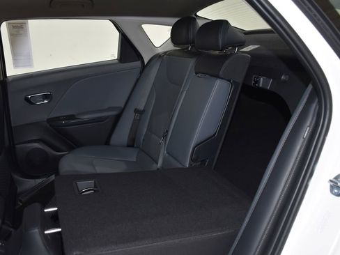 New 2026 Kia K4 EX FWD image 30