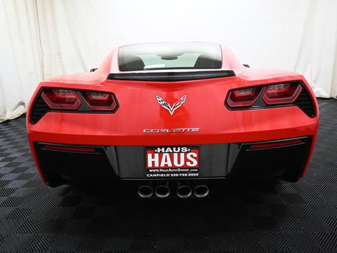 Used 2019 Chevrolet Corvette Stingray Coupe w/ 1LT RWD image 15