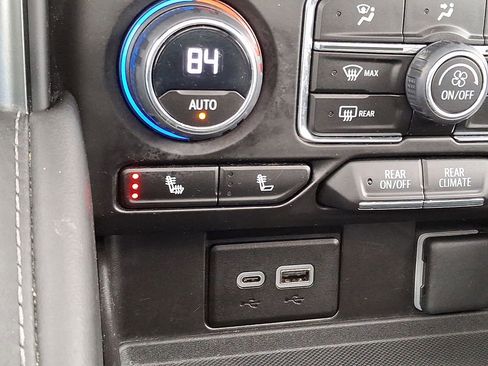 Used 2023 Chevrolet Tahoe Z71 w/ Z71 Off-Road Package image 25