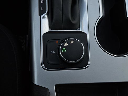 Used 2024 Chevrolet Blazer LT image 21