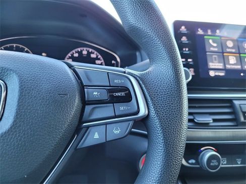 Used 2022 Honda Accord LX image 14