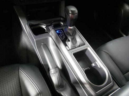 Used 2023 Toyota Tacoma TRD Sport w/ TRD Premium Sport Package AWD/4WD image 24