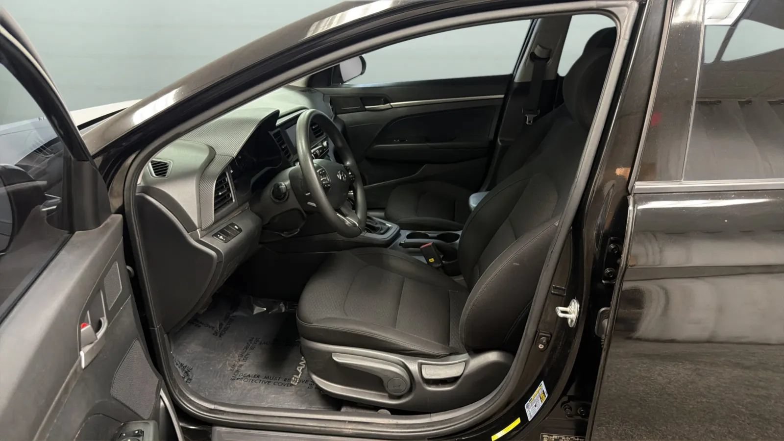 Used 2019 Hyundai Elantra SE w/ Cargo Package FWD image 20