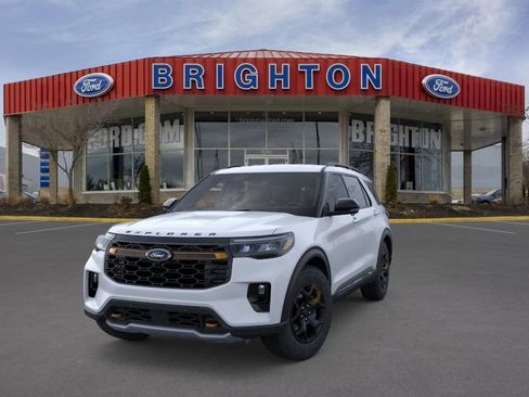 Used 2026 Ford Explorer Tremor AWD/4WD image 4