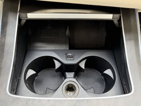 Used 2023 BMW X5 xDrive45e w/ Executive Package image 19