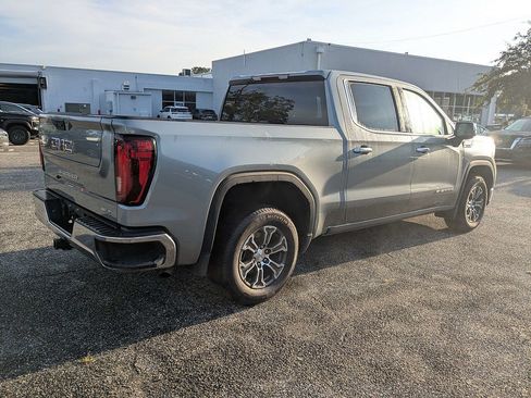 Used 2025 GMC Sierra 1500 SLT RWD image 4