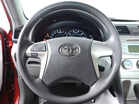 Used 2007 Toyota Camry LE image 11