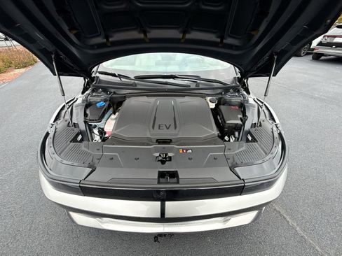 New 2026 Hyundai Ioniq 5 Limited image 27