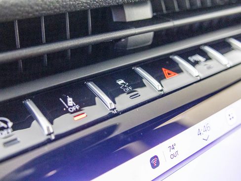 New 2025 Jeep Grand Cherokee Limited image 24