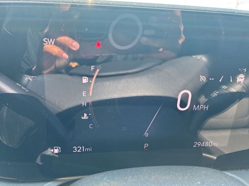 Used 2025 Buick Encore GX Preferred image 9