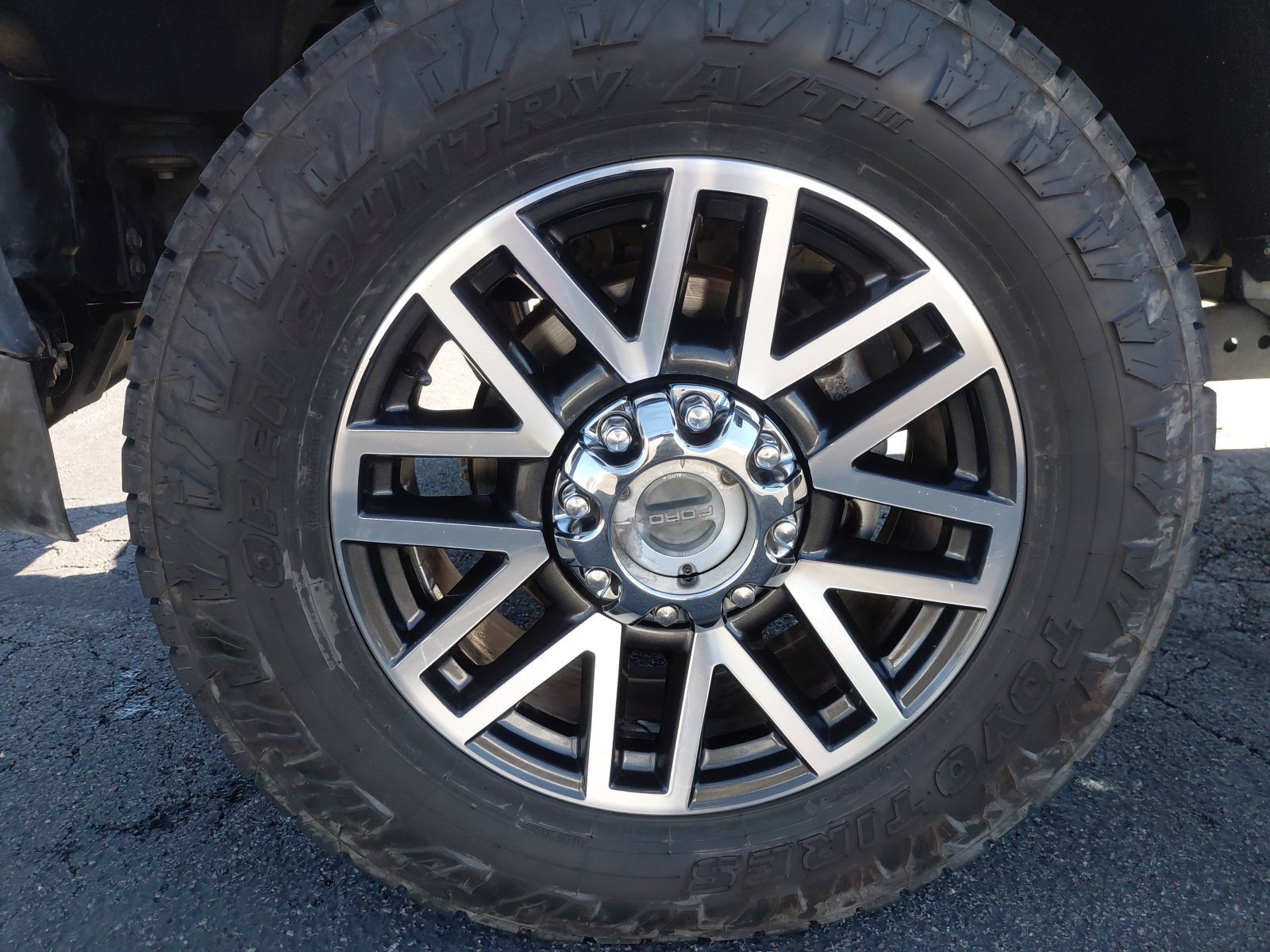 Used 2019 Ford F350 Lariat w/ Lariat Value Package AWD/4WD image 12