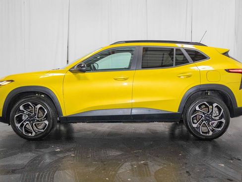 Certified 2024 Chevrolet Trax RS image 5