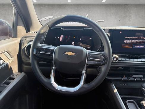 Used 2024 Chevrolet Colorado LT w/ LT Convenience Package RWD image 21