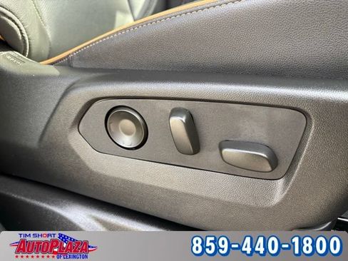 Used 2024 GMC Yukon AT4 w/ LPO, Floor Liner Package AWD/4WD image 32