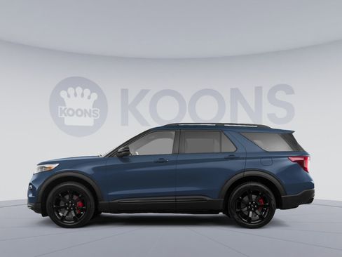 Used 2020 Ford Explorer ST w/ ST Street Pack AWD/4WD image 2