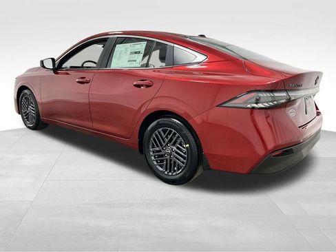 New 2026 Nissan Sentra SV FWD image 4