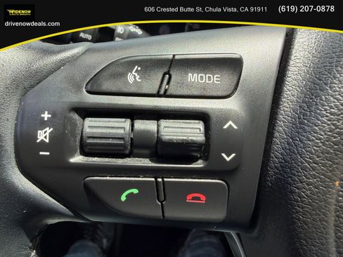 Used 2017 Kia Sorento EX FWD image 25