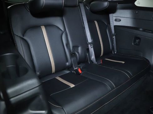 Used 2025 MAZDA CX-90 Plug-In Hybrid w/ Premium Plus image 30