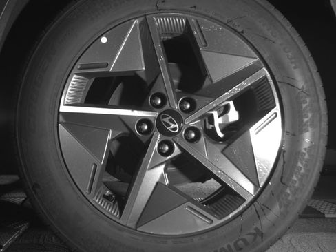 Used 2025 Hyundai Tucson SEL image 14