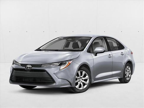 Used 2026 Toyota Corolla LE image 1