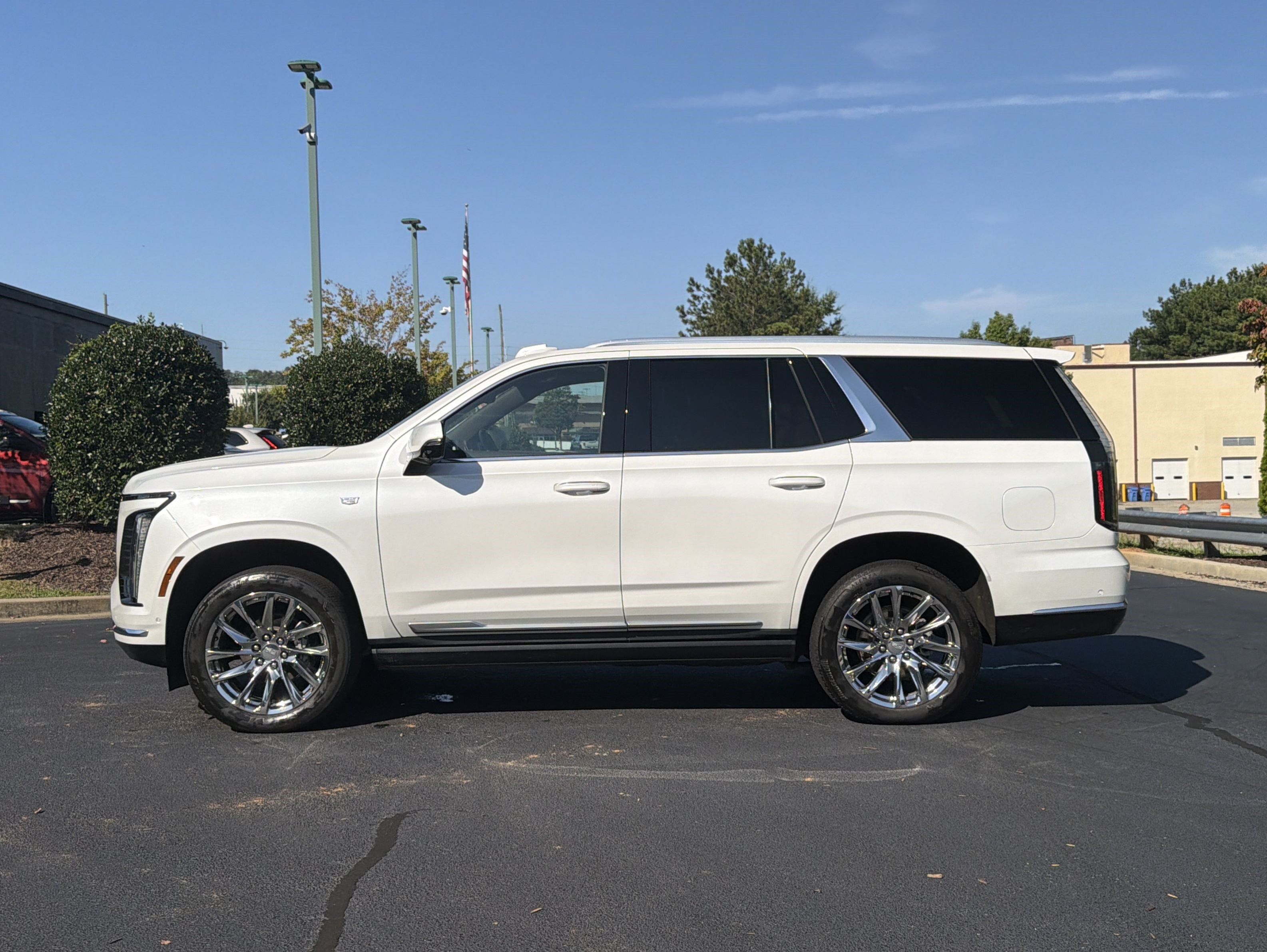 Used 2025 Cadillac Escalade Premium Luxury w/ Touring Package AWD/4WD image 15