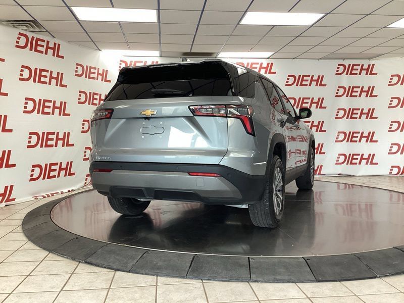 Used 2026 Chevrolet Equinox LT FWD image 7