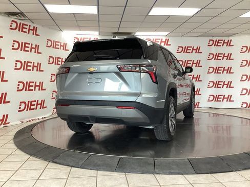 Used 2026 Chevrolet Equinox LT FWD image 7