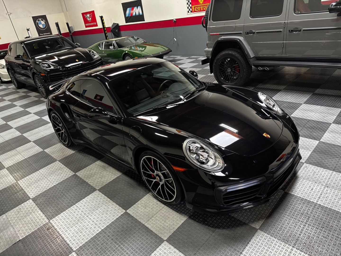 Used 2017 Porsche 911 Turbo Coupe AWD/4WD image 7