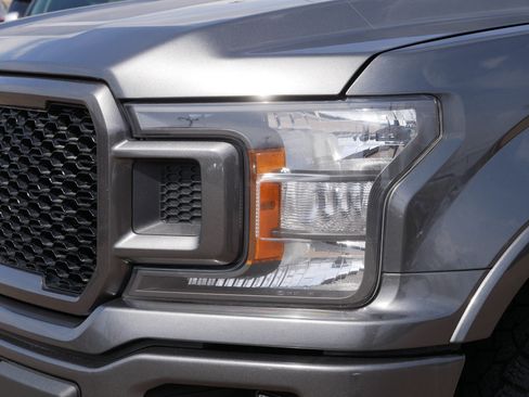 Used 2019 Ford F150 XLT w/ Equipment Group 302A Luxury AWD/4WD image 10