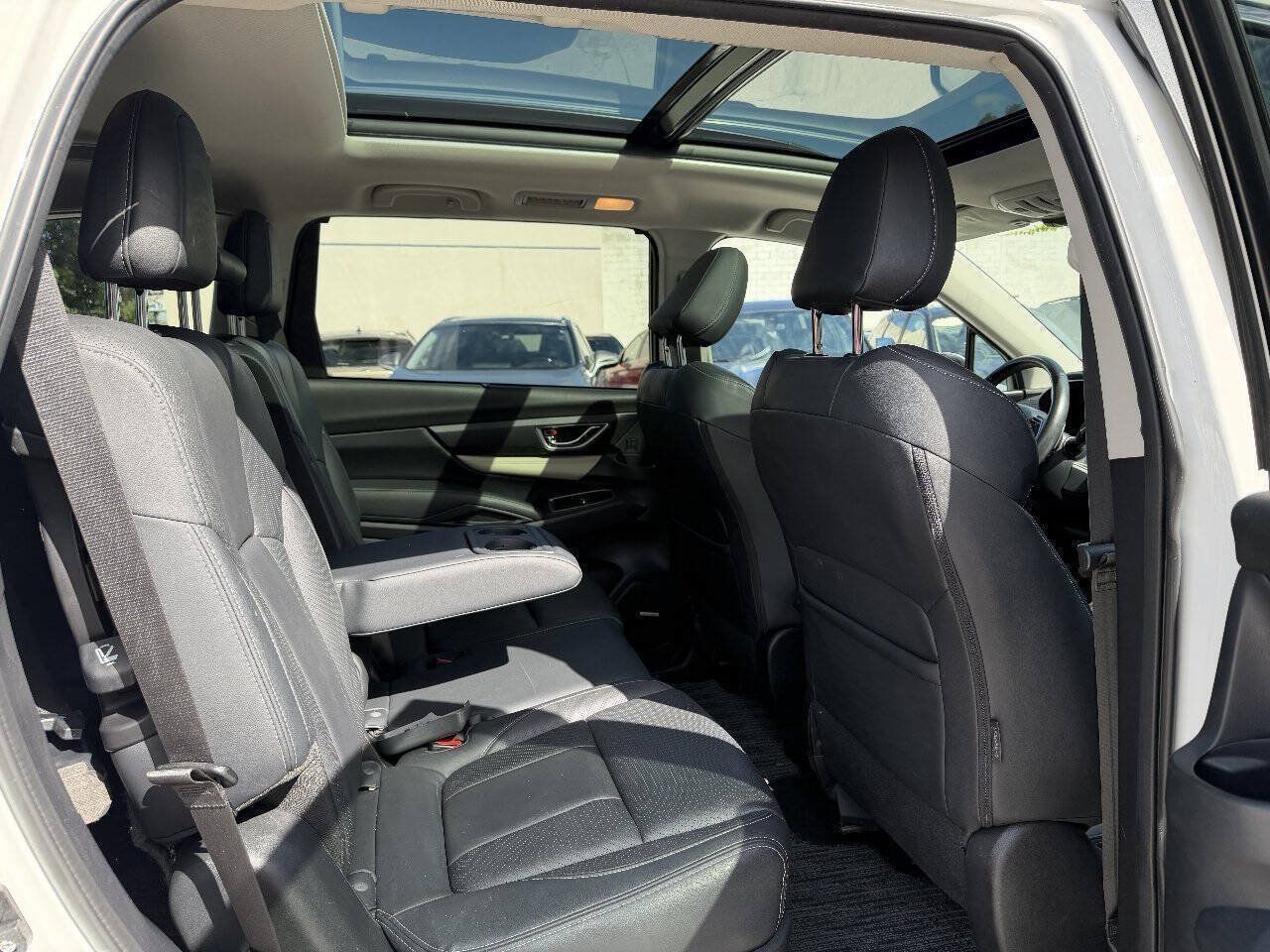Used 2019 Subaru Ascent Limited AWD/4WD image 8