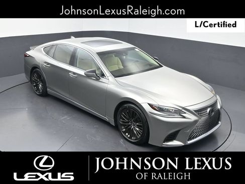 Used 2020 Lexus LS 500 w/ Interior Upgrade Package RWD image 22