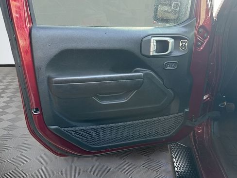 Used 2021 Jeep Wrangler Sport AWD/4WD image 20
