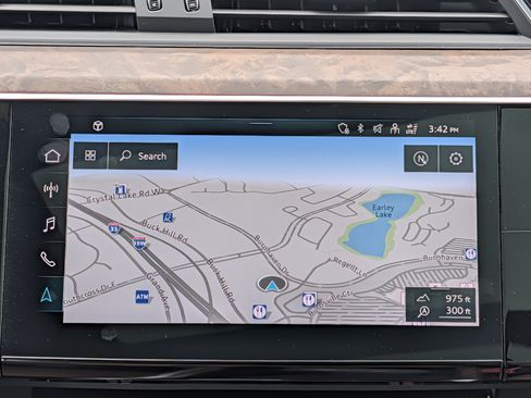 Used 2021 Audi e-tron Premium AWD/4WD image 29
