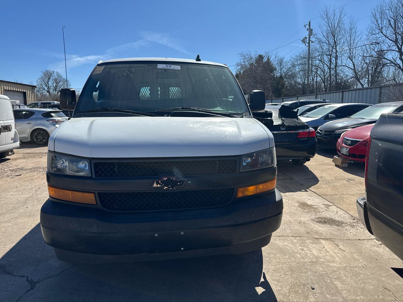 Used 2019 Chevrolet Express 2500 w/ Driver Convenience Package RWD image 21