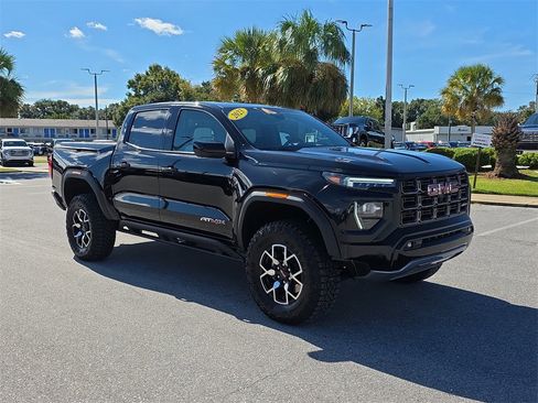 Certified 2023 GMC Canyon AT4X image 9