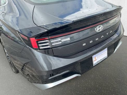 Used 2024 Hyundai Sonata SEL FWD image 29
