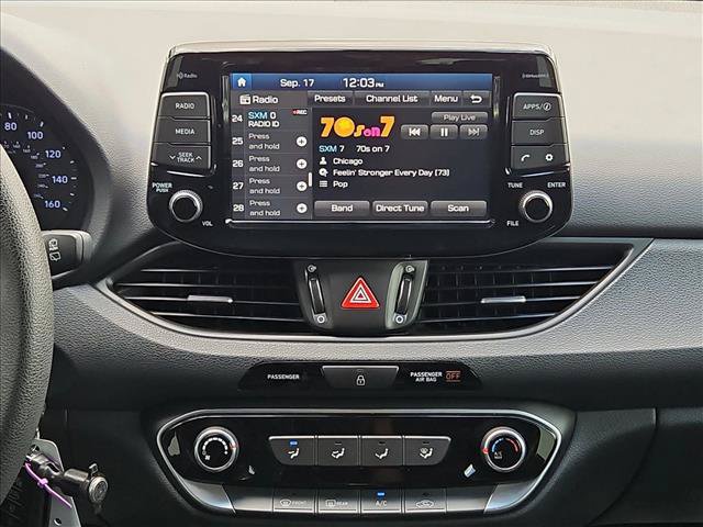 Used 2018 Hyundai Elantra GT FWD image 20