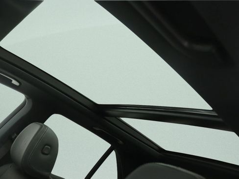 New 2026 Mercedes-Benz GLE 53 AMG 4MATIC image 9