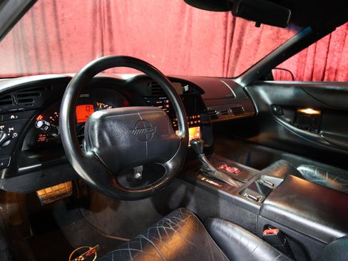 Used 1996 Chevrolet Corvette Convertible image 13