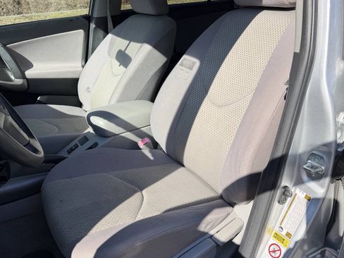 Used 2008 Toyota RAV4 2WD image 5