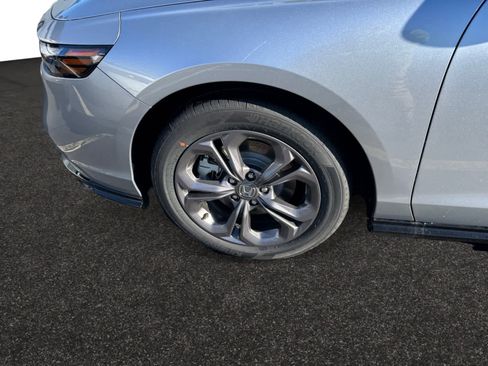 New 2025 Honda Accord EX-L image 19